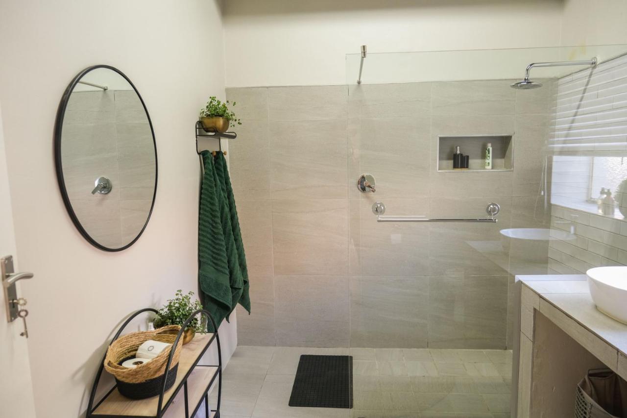 The Olive Tree Apartment Керес Екстериор снимка